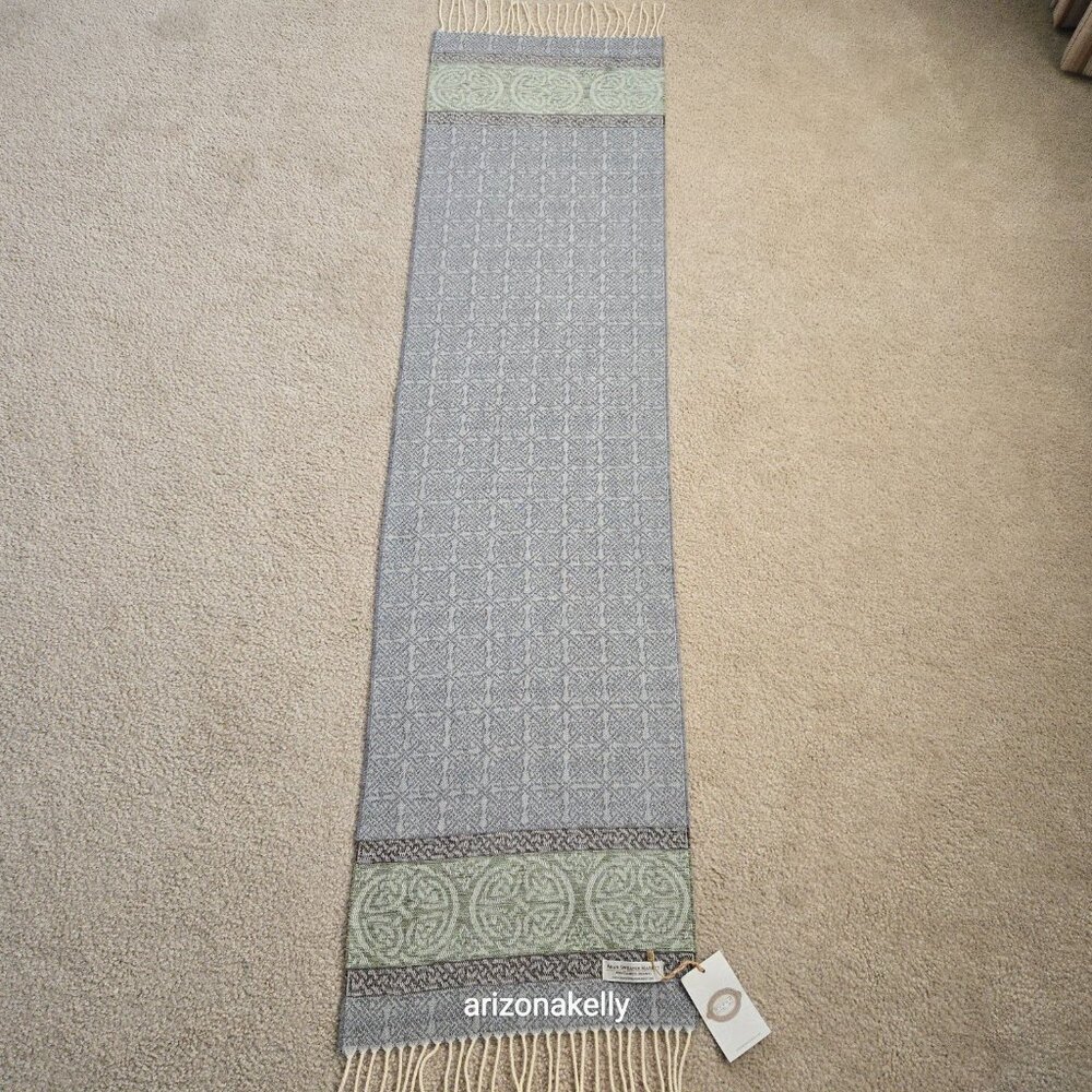 NWT Aran Sweater Market Woven Wool Blend Scarf Ireland Celtic - Picture 11 of 11
